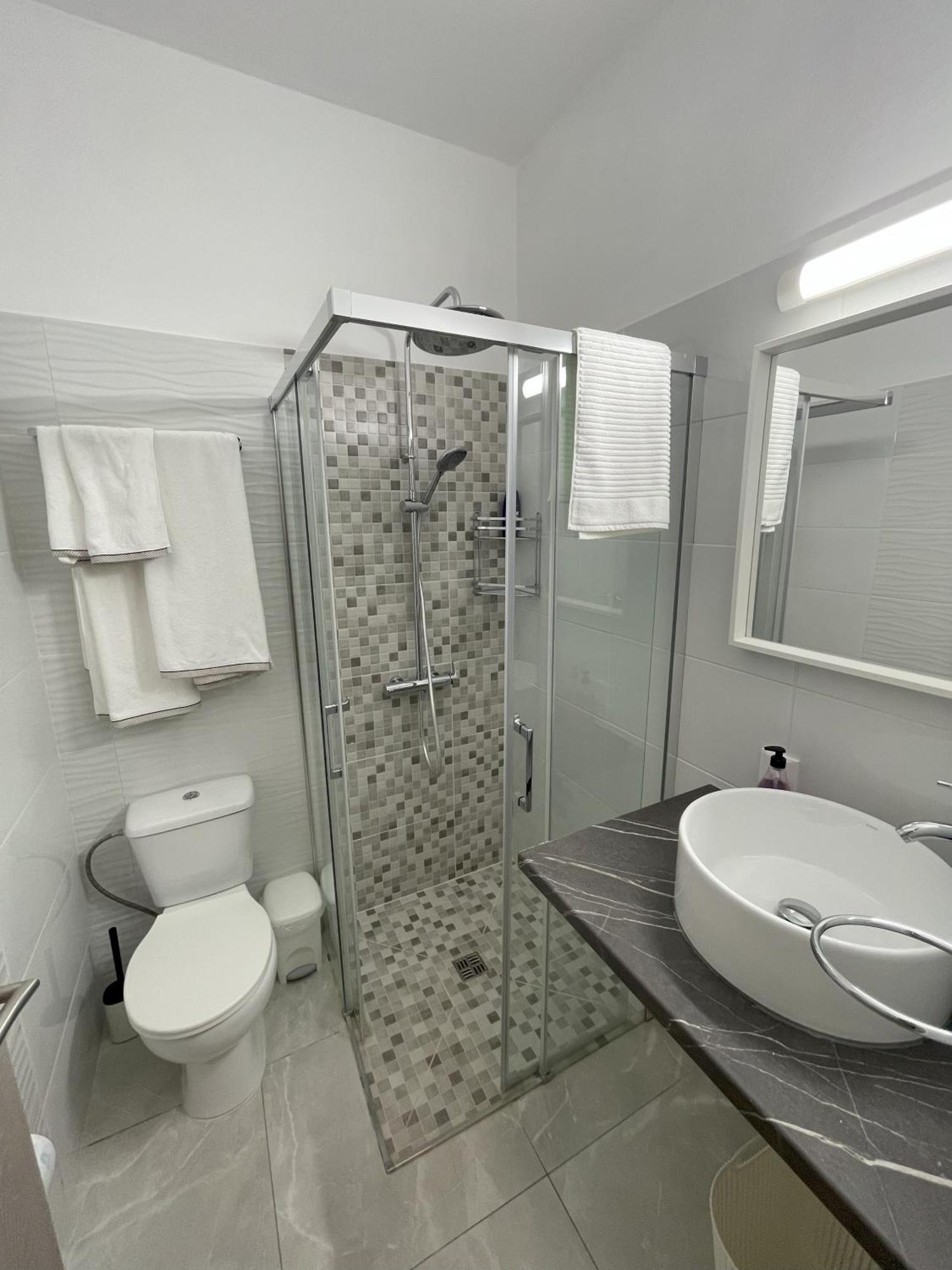 Arf Apartments Emba Dış mekan fotoğraf